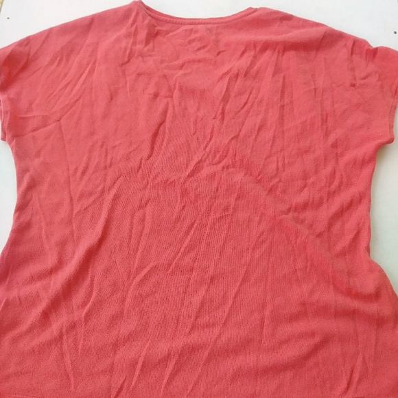 Ladys top - Picture 6 of 7